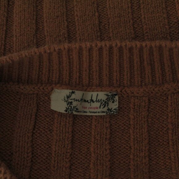 Free People Intimately Short + Sweet Sugar Almond Cable Knit Cropped Sweater L - Picture 5 of 6